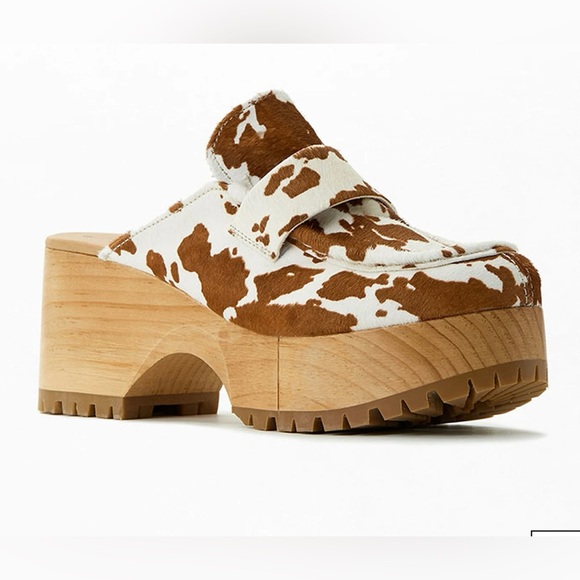 Free People Shoes - Free People Women's Corbin Hair On Clogs size 39 (8-8 1/2)